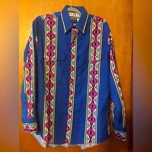 Vintage Wrangler pearlized snap up western shirt - men’s large